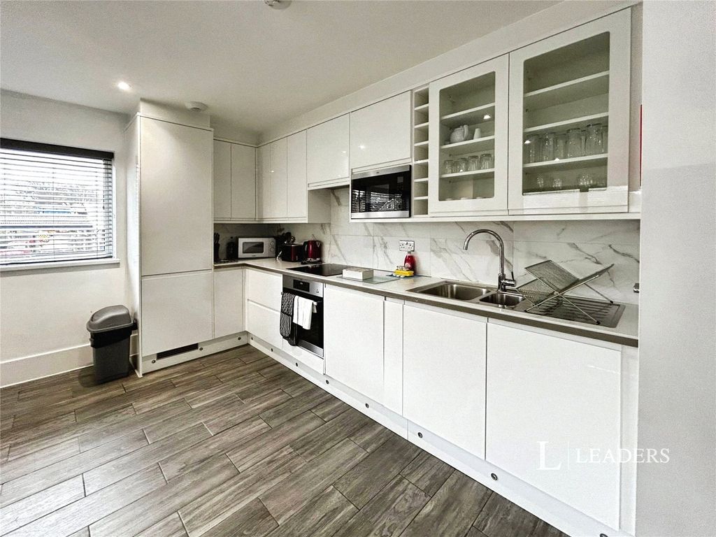 Property photo 1 of 10 Picture No. 01