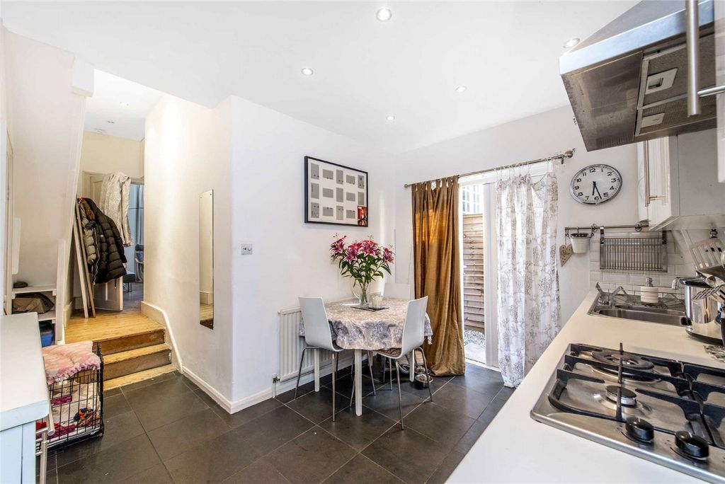 Property photo 3 of 5 Picture No. 01