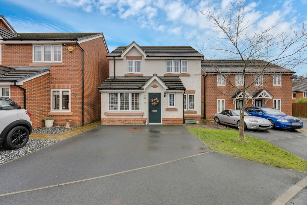 Property photo 1 of 16 4855530