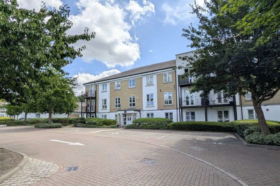 Property photo 1 of 7