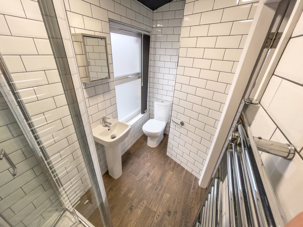 Property photo 3 of 4 Img_5458
