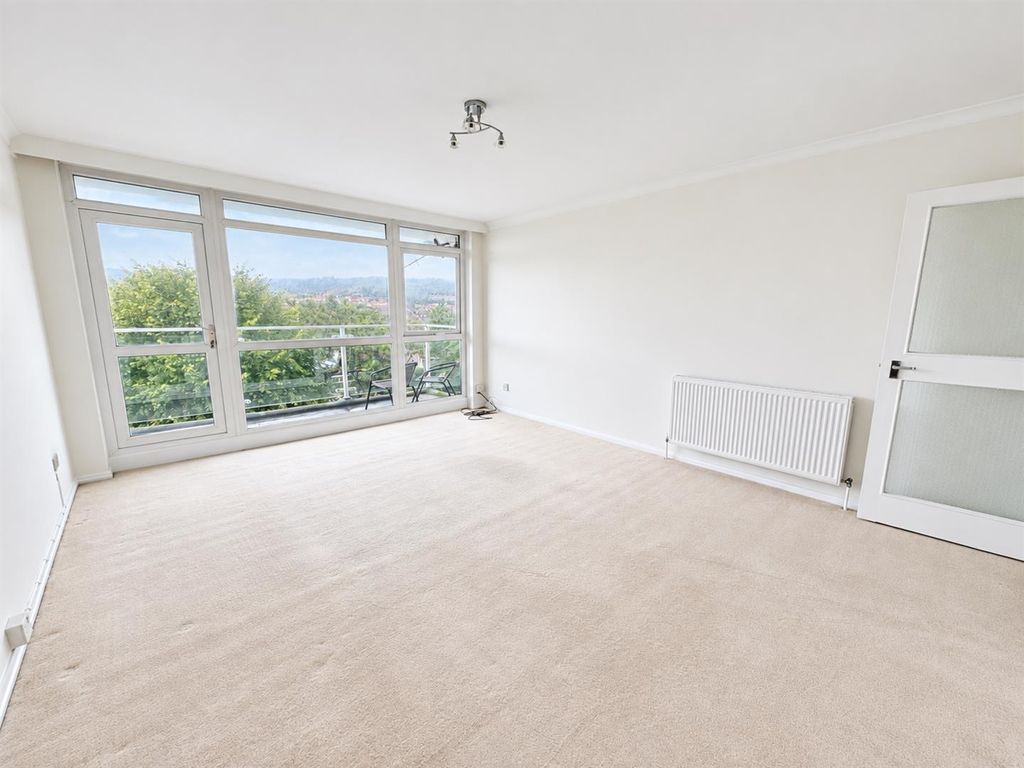 Property photo 3 of 7 796E5Ff3-E07A-4B3A-98A0-523Bd06D80D2.Png