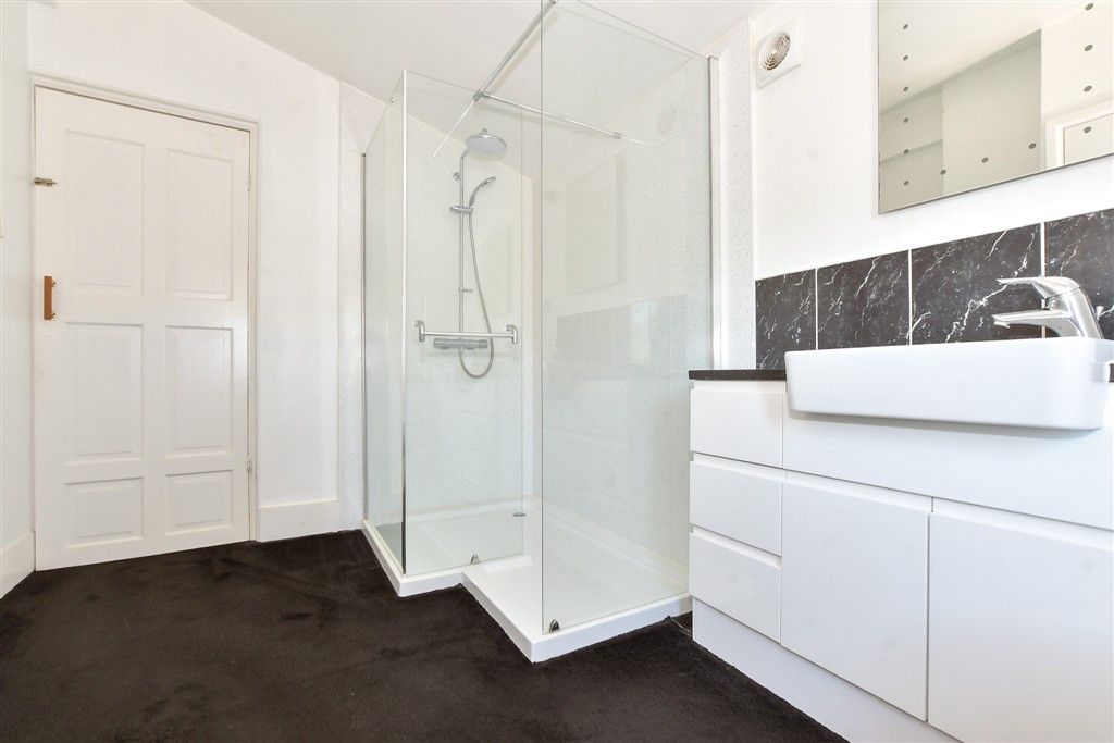 Property photo 3 of 13 Shower Room