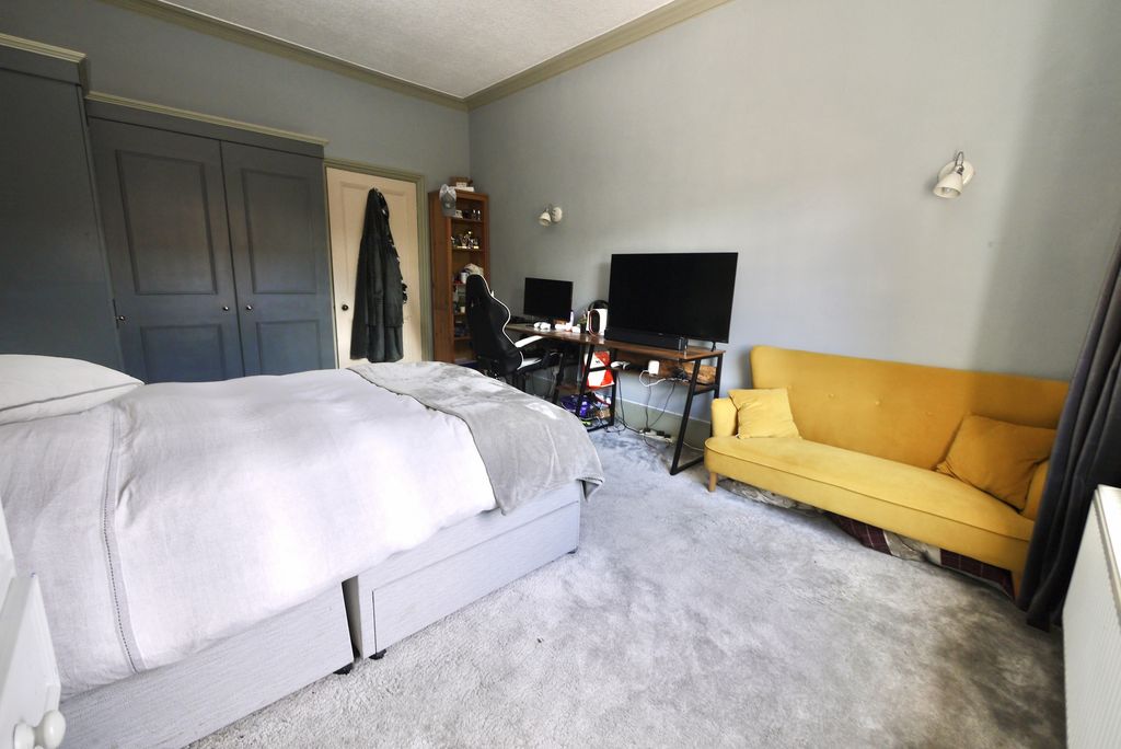 Additional image 28 of 4 bed semi-detached house for saleSunderland Street, Tickhill, Doncaster DN11