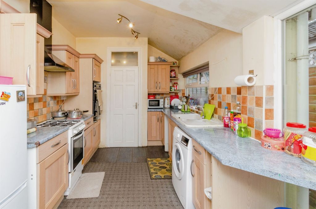 Property photo 3 of 22