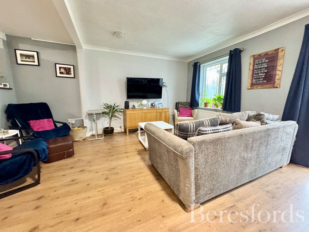 Property photo 2 of 18 Picture 2