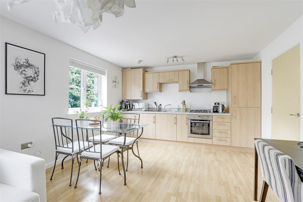 Property photo 2 of 14 Holdencopley_1.Jpg