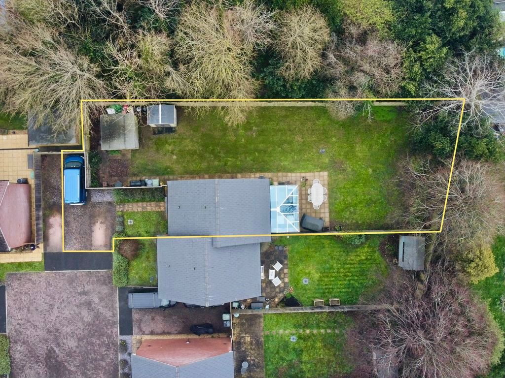 Property photo 2 of 17 Photo 1