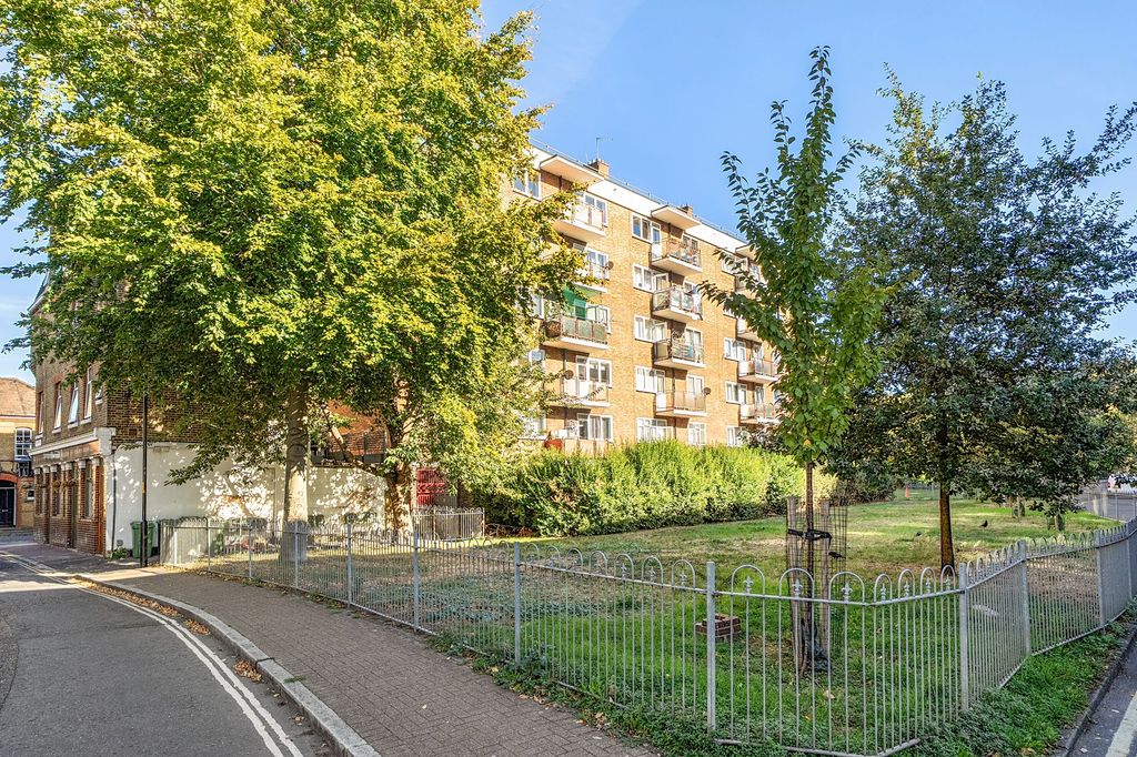 Property photo 1 of 19