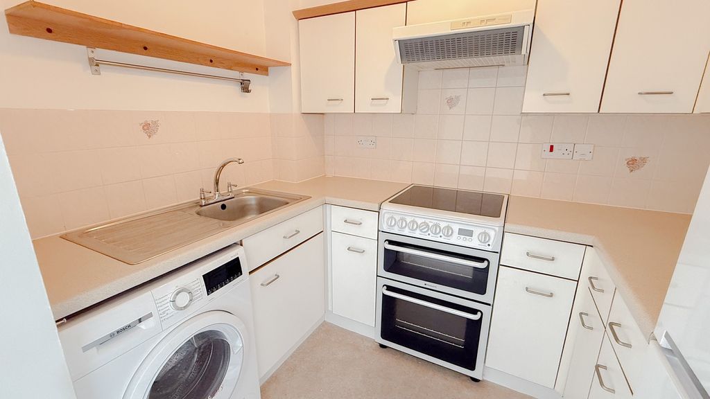 Property photo 3 of 20 Not Specified