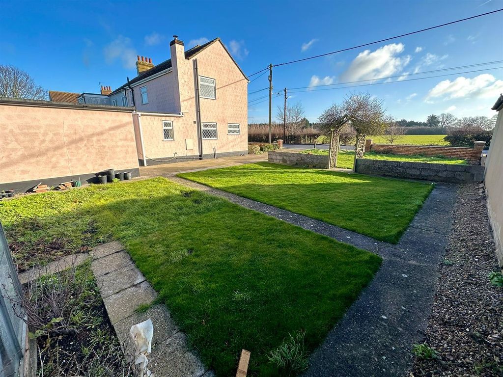 Property photo 2 of 27 Outside Front