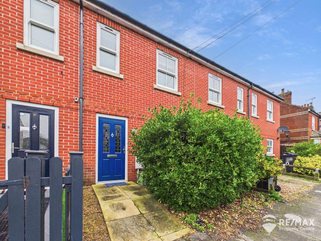 Property photo 1 of 18 Frontage.Jpg