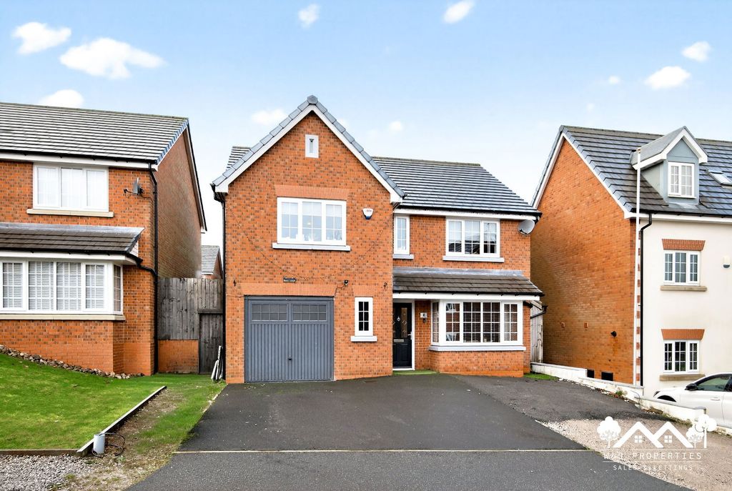 Property photo 1 of 49