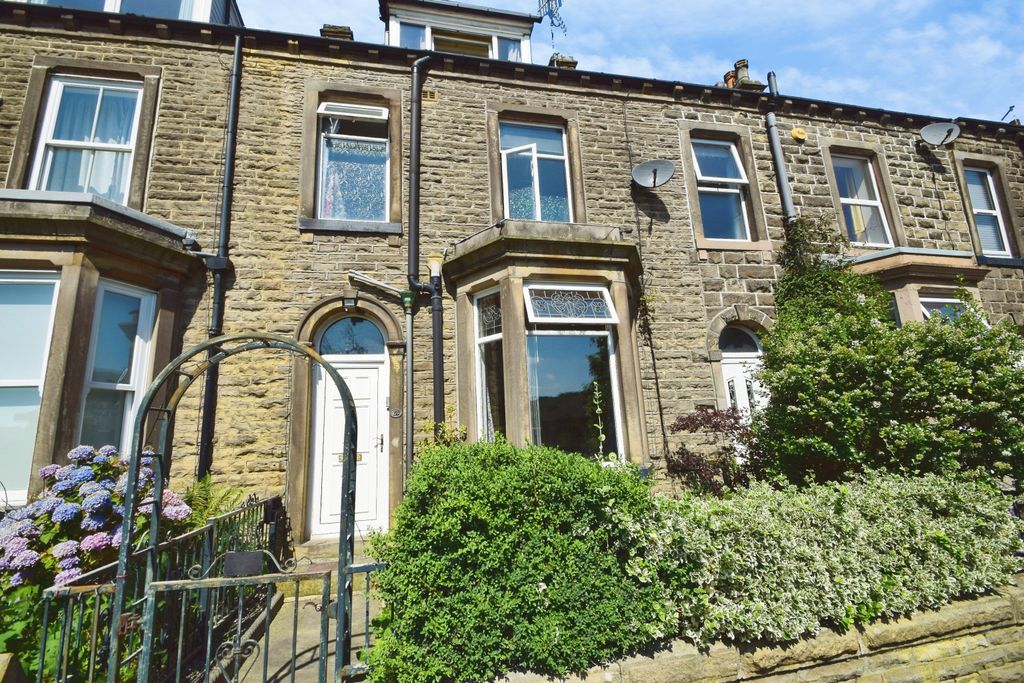 Property photo 1 of 21