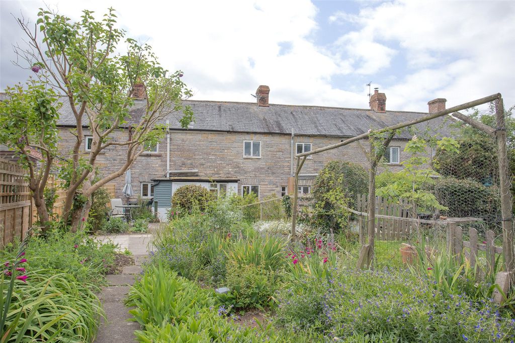 Property photo 1 of 19 Picture No. 32