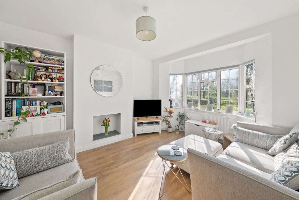 Property photo 2 of 17 Photo 2