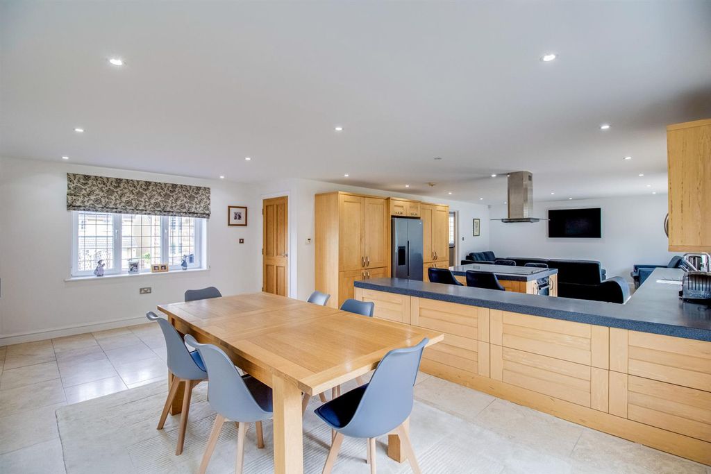 Property photo 3 of 26 Open Plan Kitchen Dining Living Room