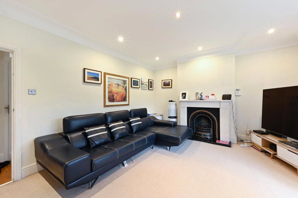 Property photo 3 of 11 Picture No. 05