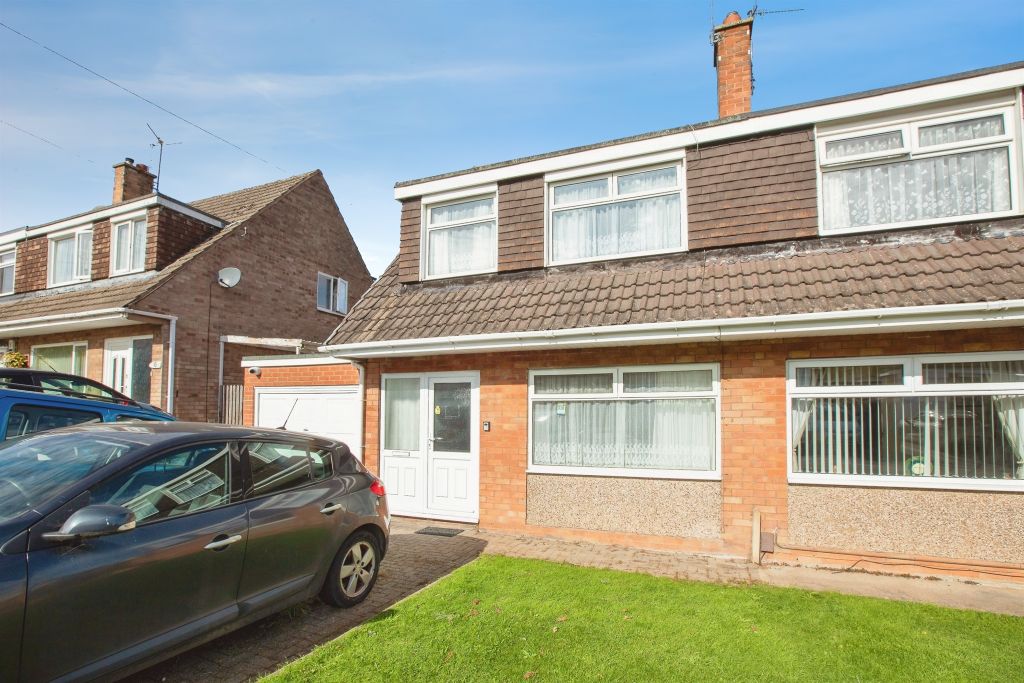 Property photo 1 of 18