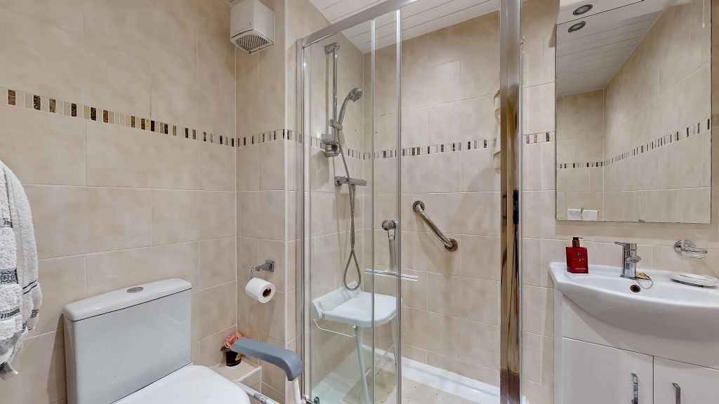 Additional image 18 of 1 bed flat for saleFlat 11 Kelburne Court, 51 Glasgow Road, Paisley, Renfrewshire PA1