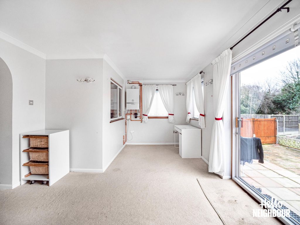 Property photo 3 of 18 Photo 2