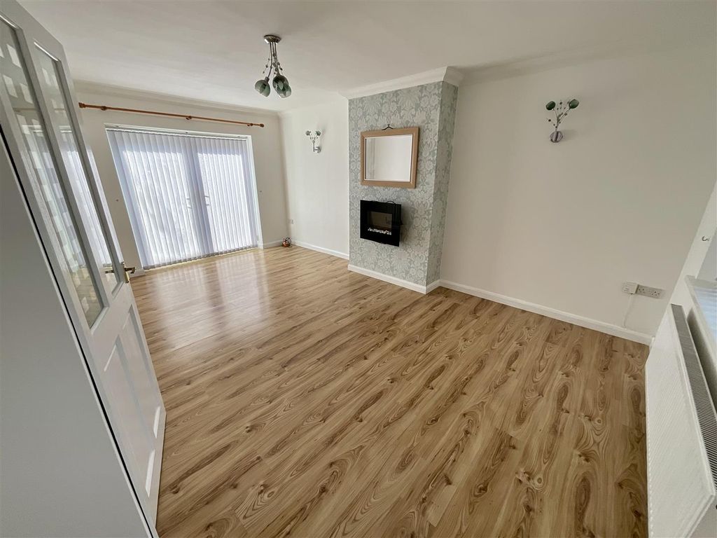 Property photo 2 of 40 Img_0795.Jpeg