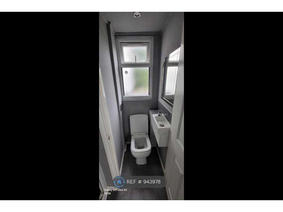 Property photo 3 of 26