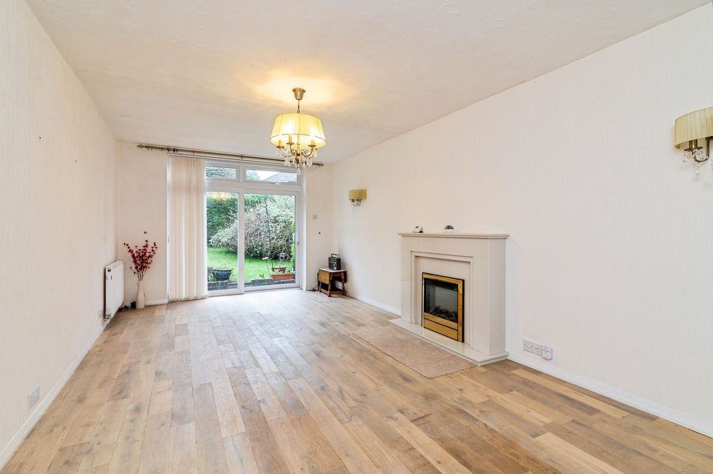 Property photo 2 of 20 Pbox-Img.Jpg