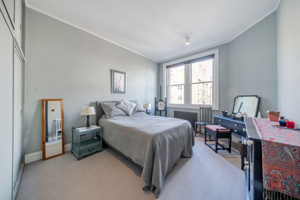 Property photo 3 of 14 Picture No. 16