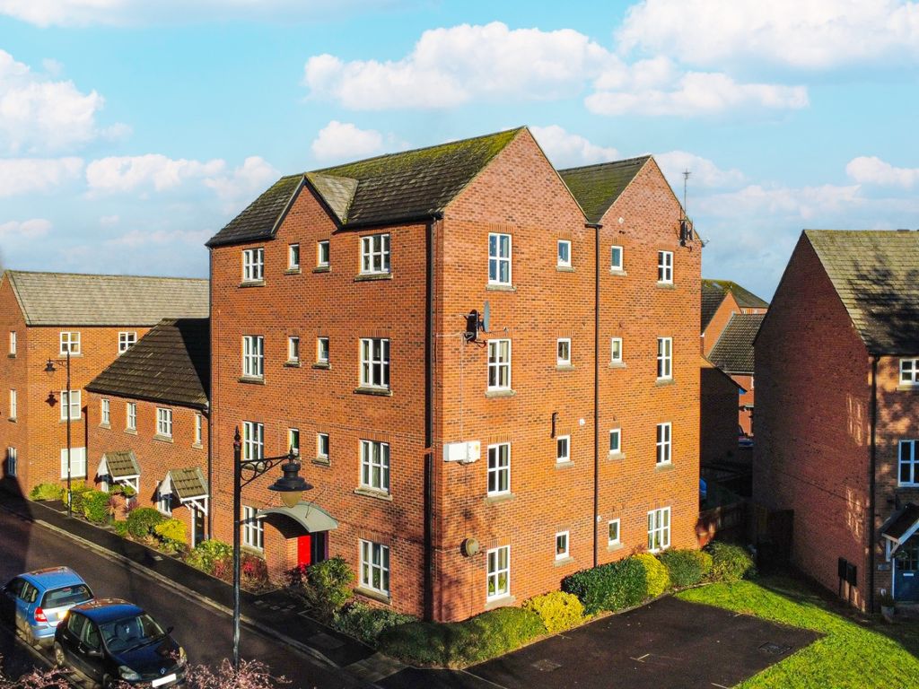 Property photo 1 of 13 4705833