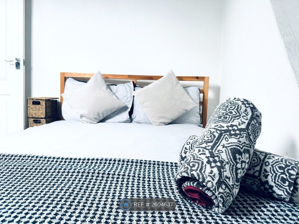 Property photo 2 of 22 Bedroom 3