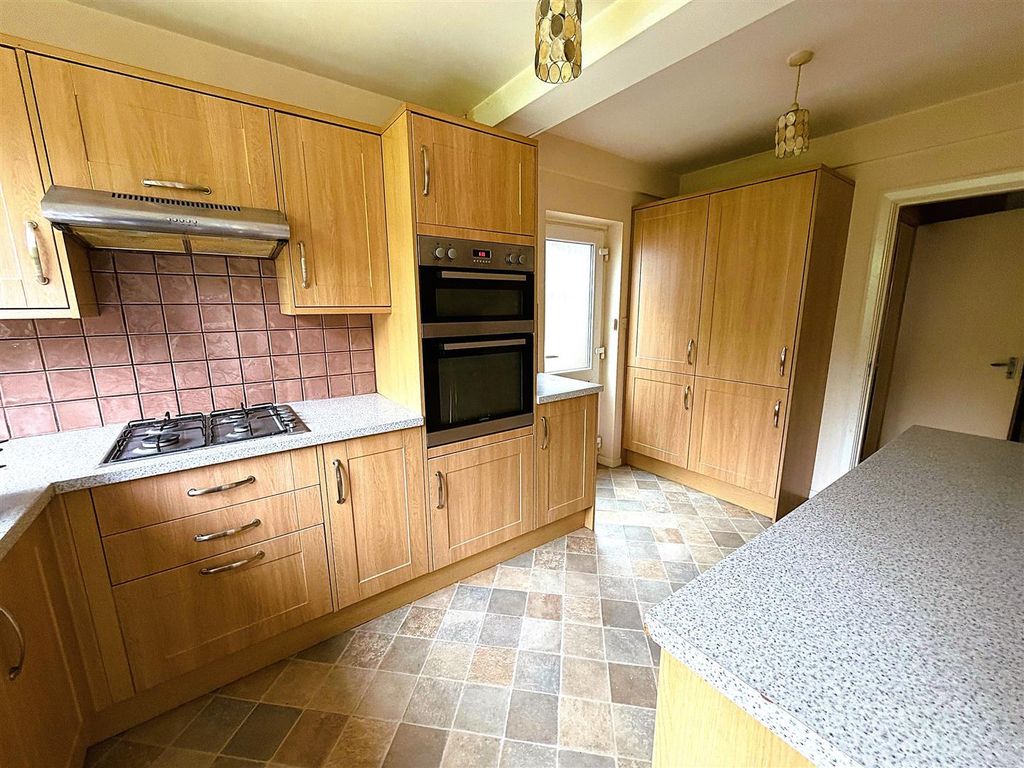 Property photo 2 of 17 4.Jpg