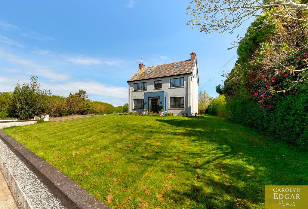 Property photo 1 of 53 013