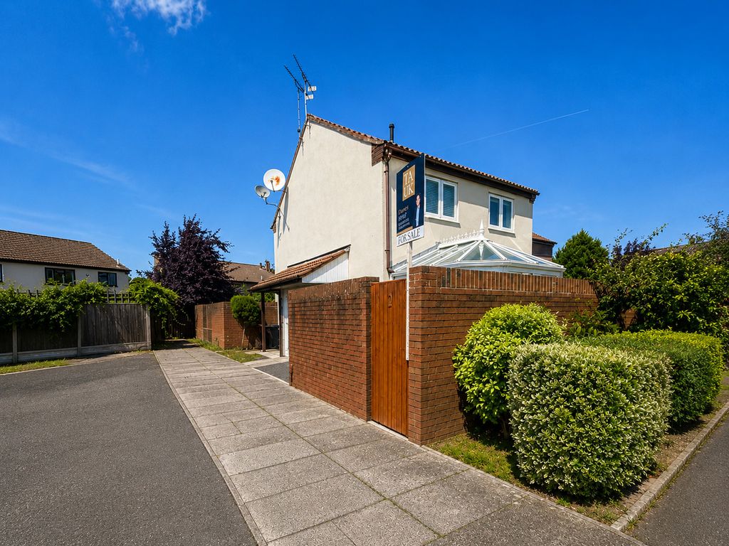 Property photo 1 of 12