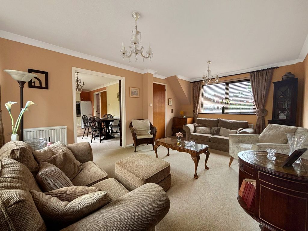 Property photo 2 of 15