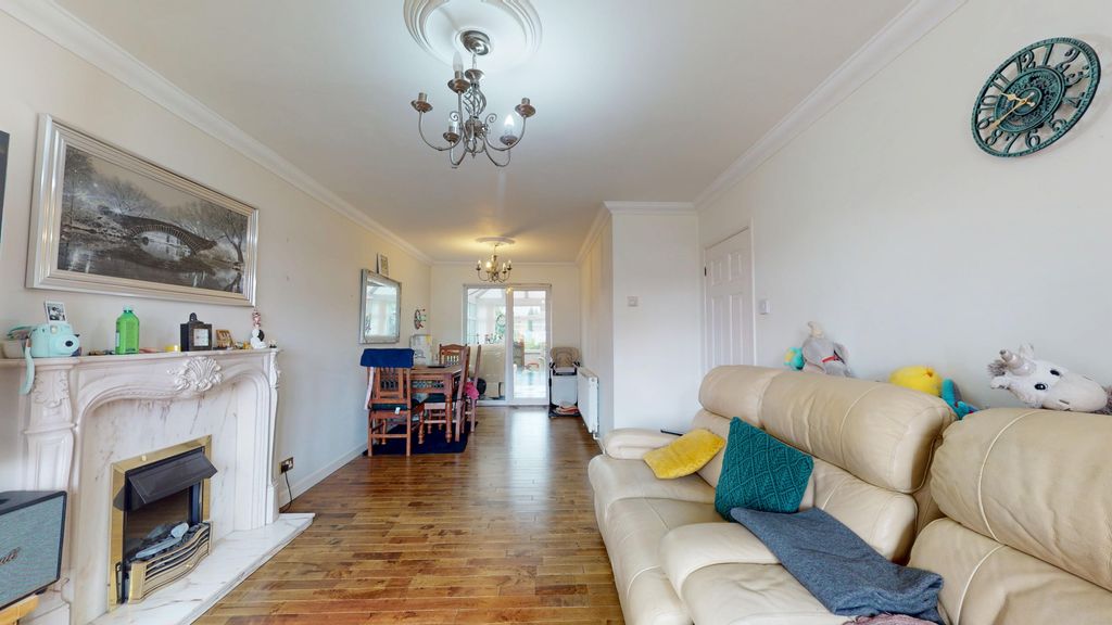 Property photo 3 of 16