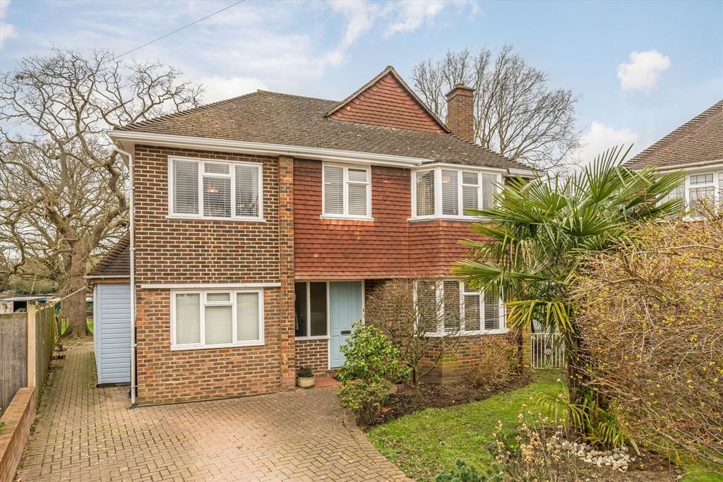 Property photo 1 of 7