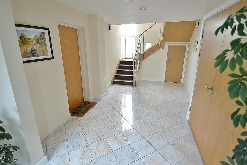 Property photo 2 of 9 Communal Hall