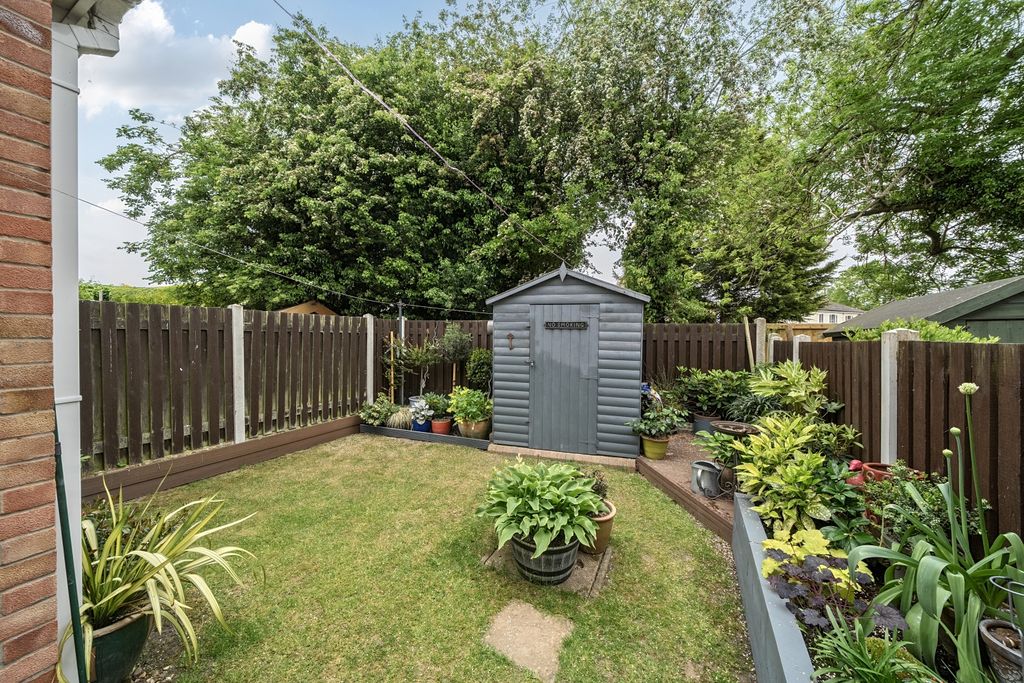 Property photo 3 of 18 1290203-3-6825Ec48A4Fa9-Arw
