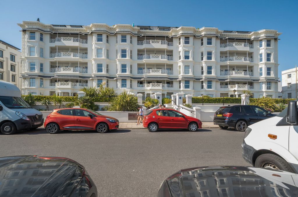 Additional image 19 of 2 bed flat for saleMarine Parade, Worthing, West Sussex BN11