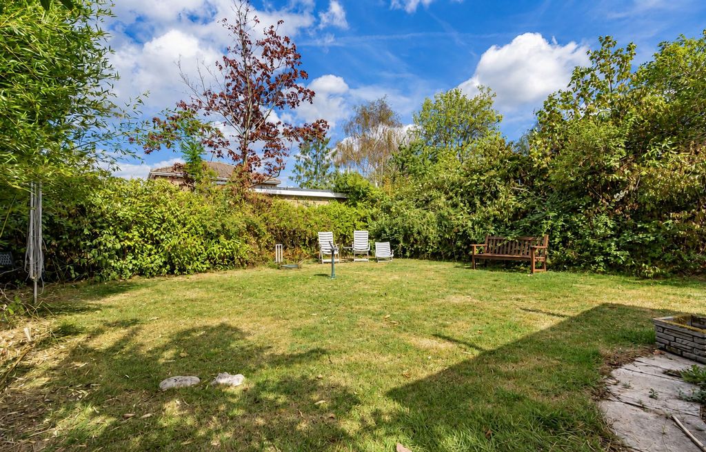 Property photo 3 of 20