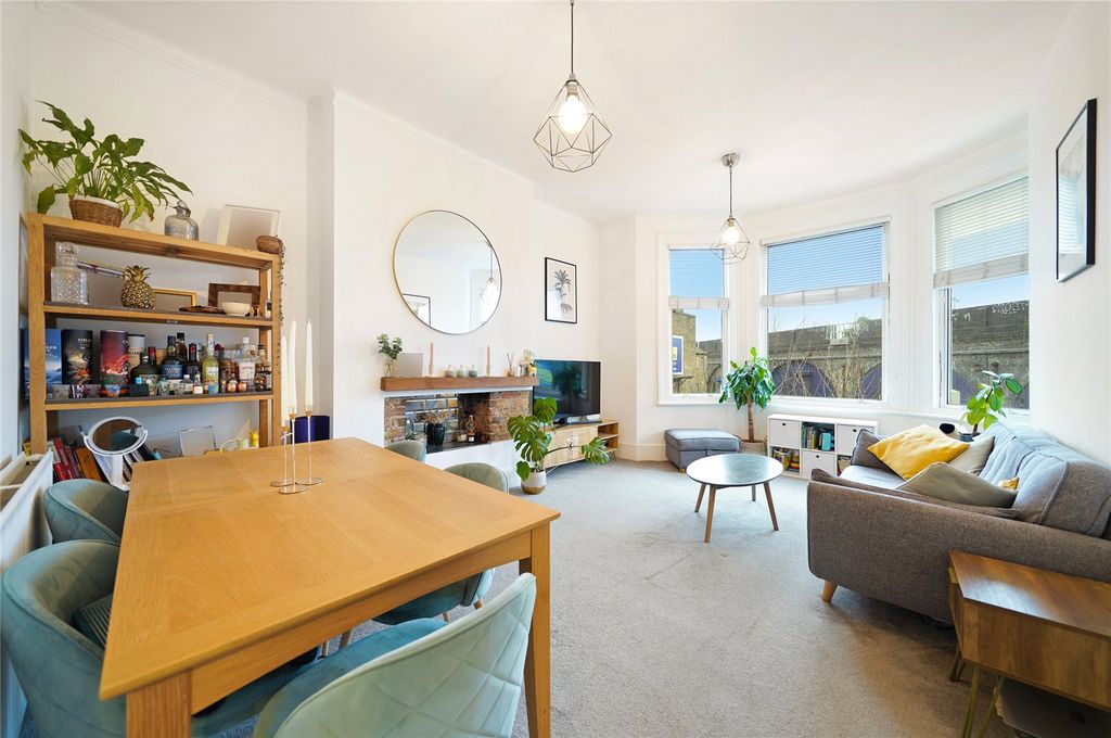 Property photo 3 of 19 Picture No. 33