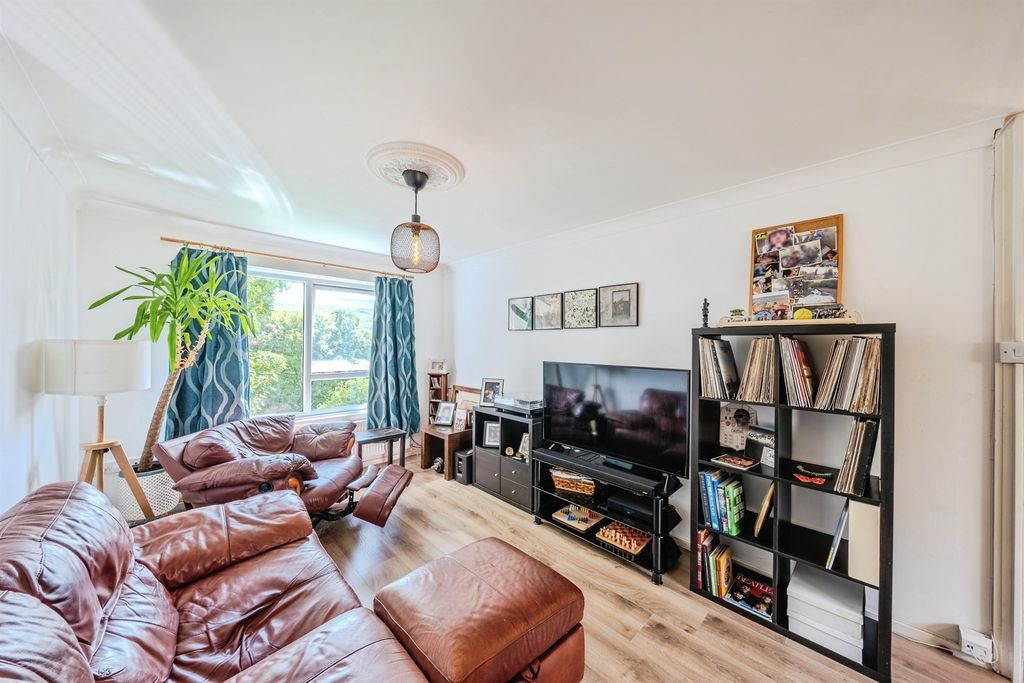 Additional image 10 of 2 bed flat for saleZion Place, Ebbw Vale NP23