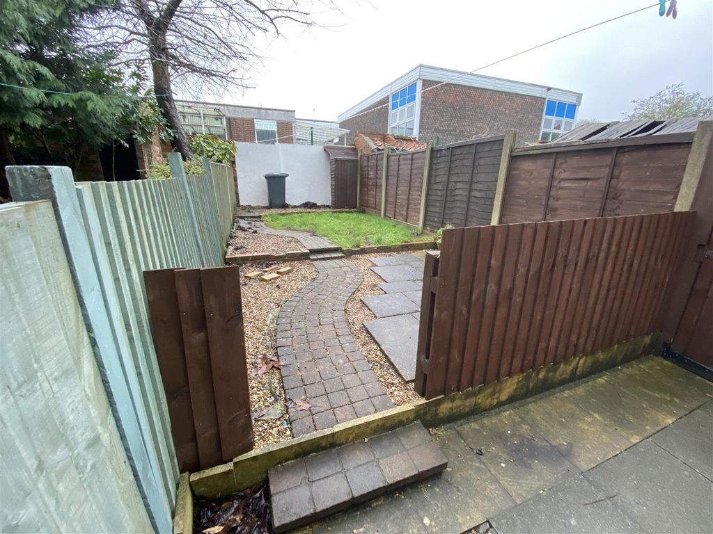 Property photo 2 of 13 Img_5911.Jpg