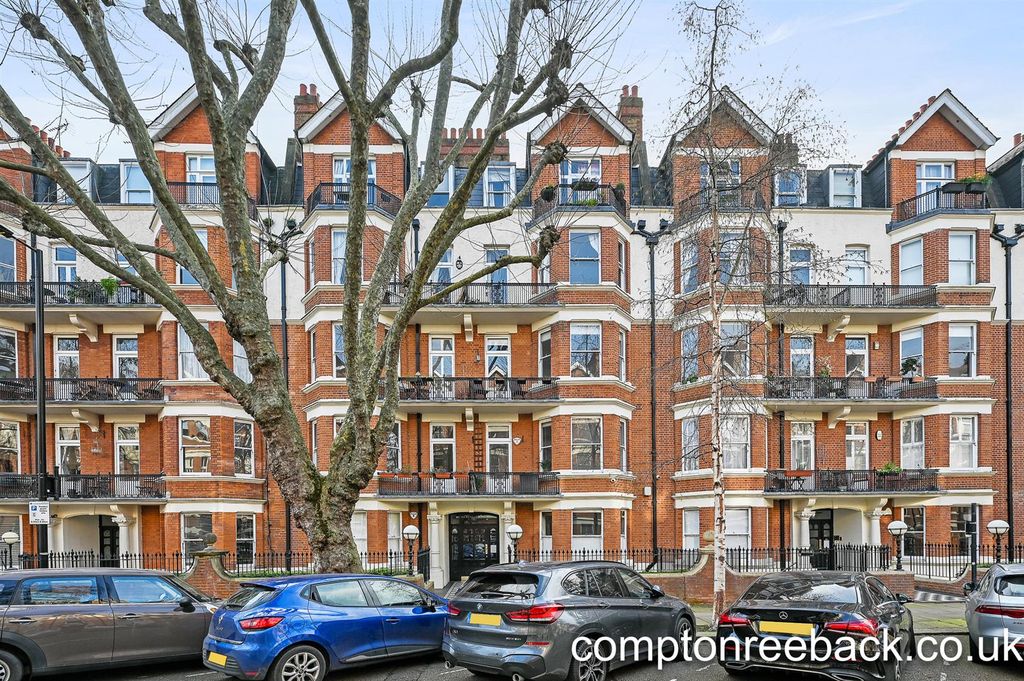 Property photo 2 of 11 Exterior