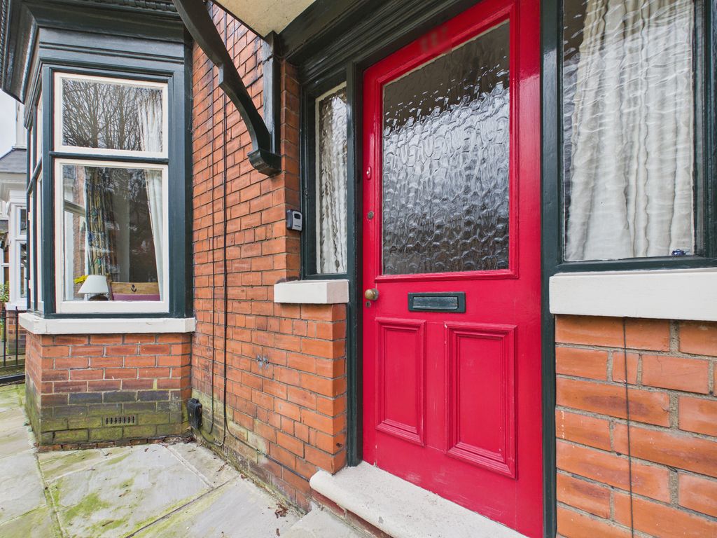 Property photo 3 of 20 Cam03072G0-Pr0072-Still042_Alt