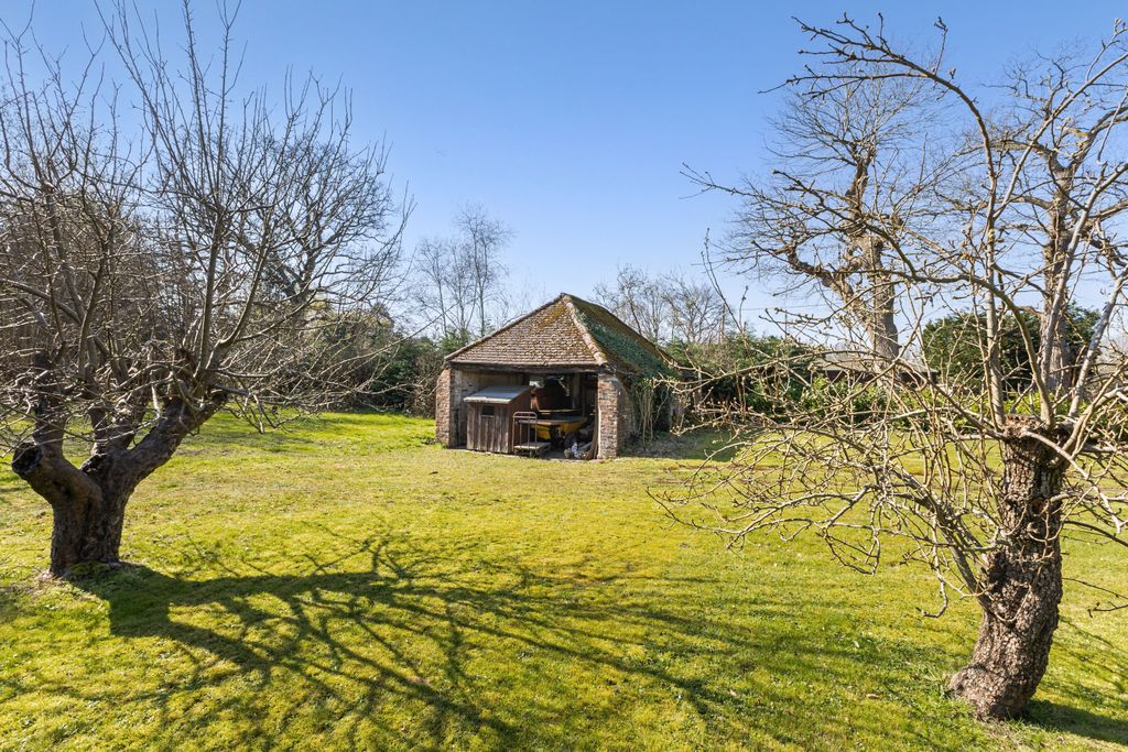 Additional image 20 of 4 bed detached house for saleHare Lane, Lingfield RH7