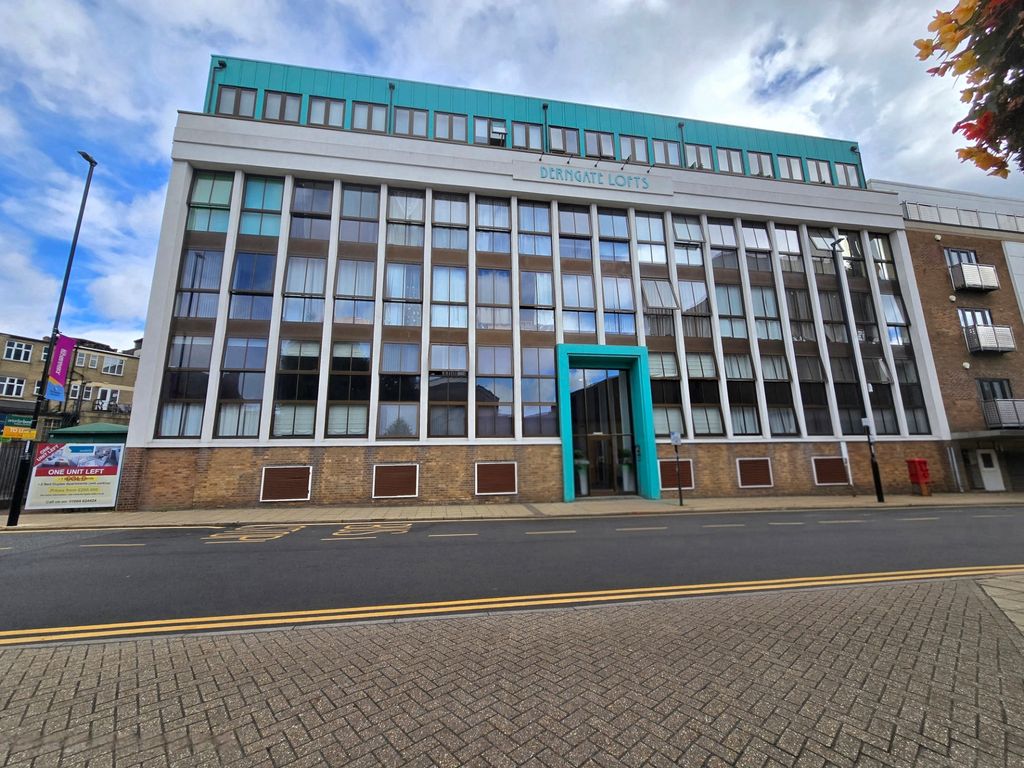 Property photo 1 of 10 Derngate