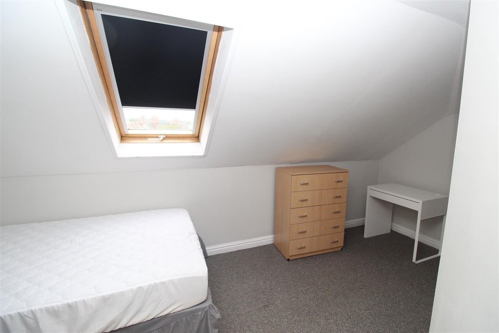 Property photo 2 of 13 Fd095Mbcfui3Bgz3U2H7Ya.Jpg