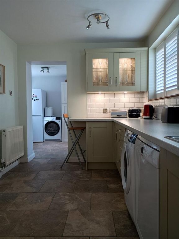 Property photo 3 of 24 Kitchen